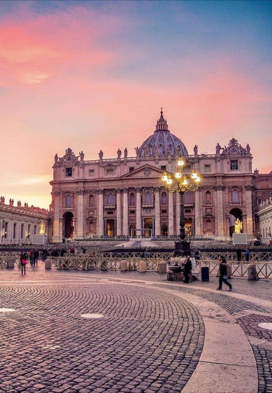 Vatican Exclusive Apartment